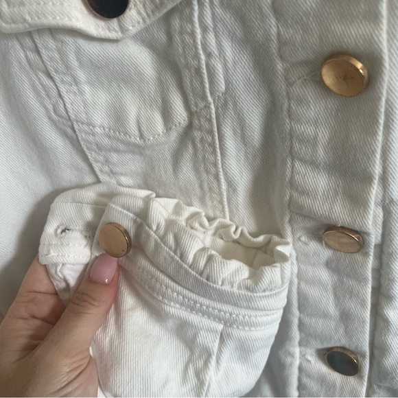 Draper James White Ruffle Jean Jacket Medium - Picture 4 of 5